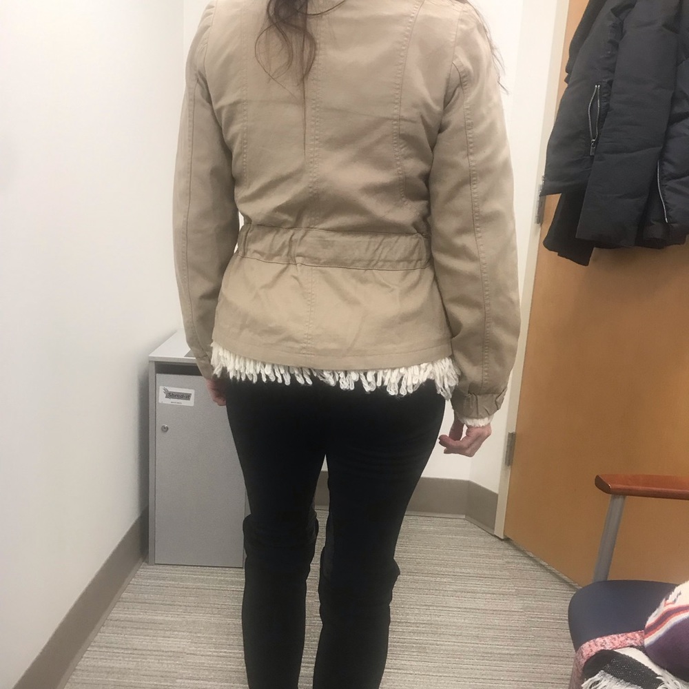 H&M beige jacket - Picture 3 of 7